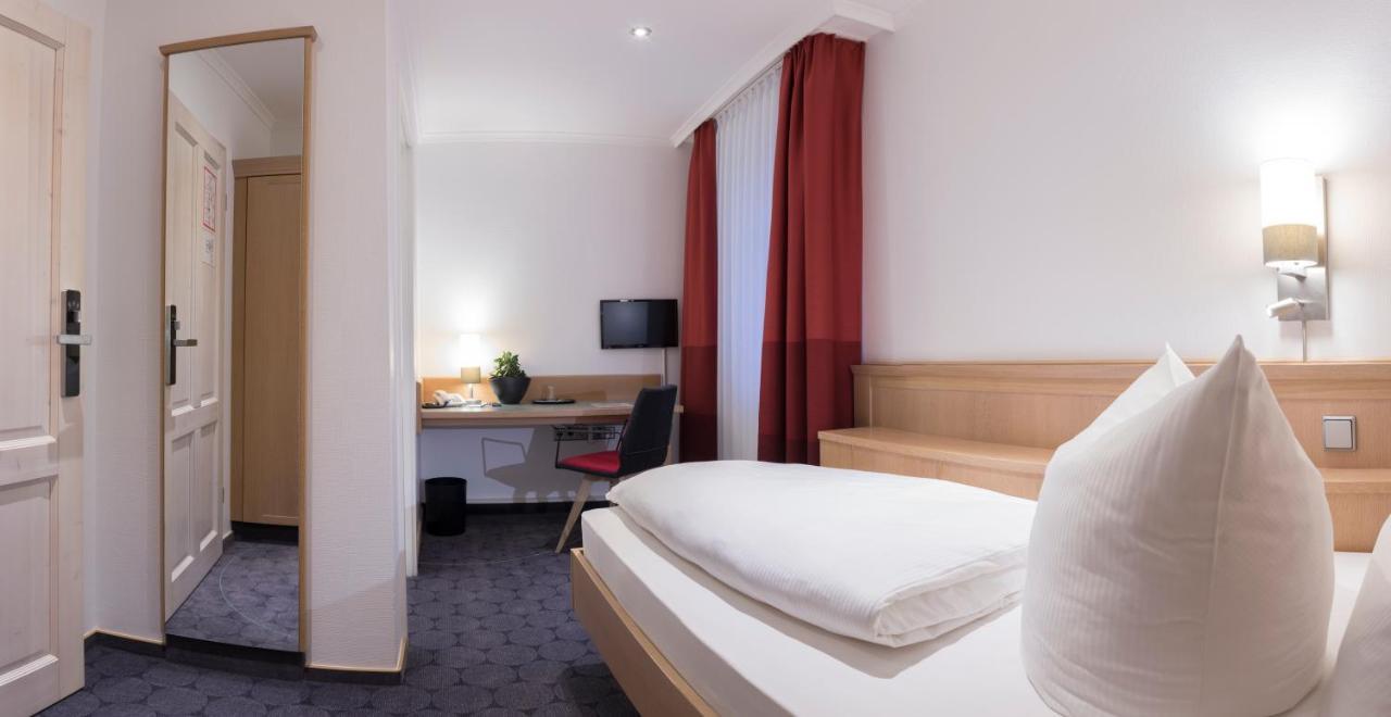Hotel Weisses Ross Elsterwerda Exteriér fotografie